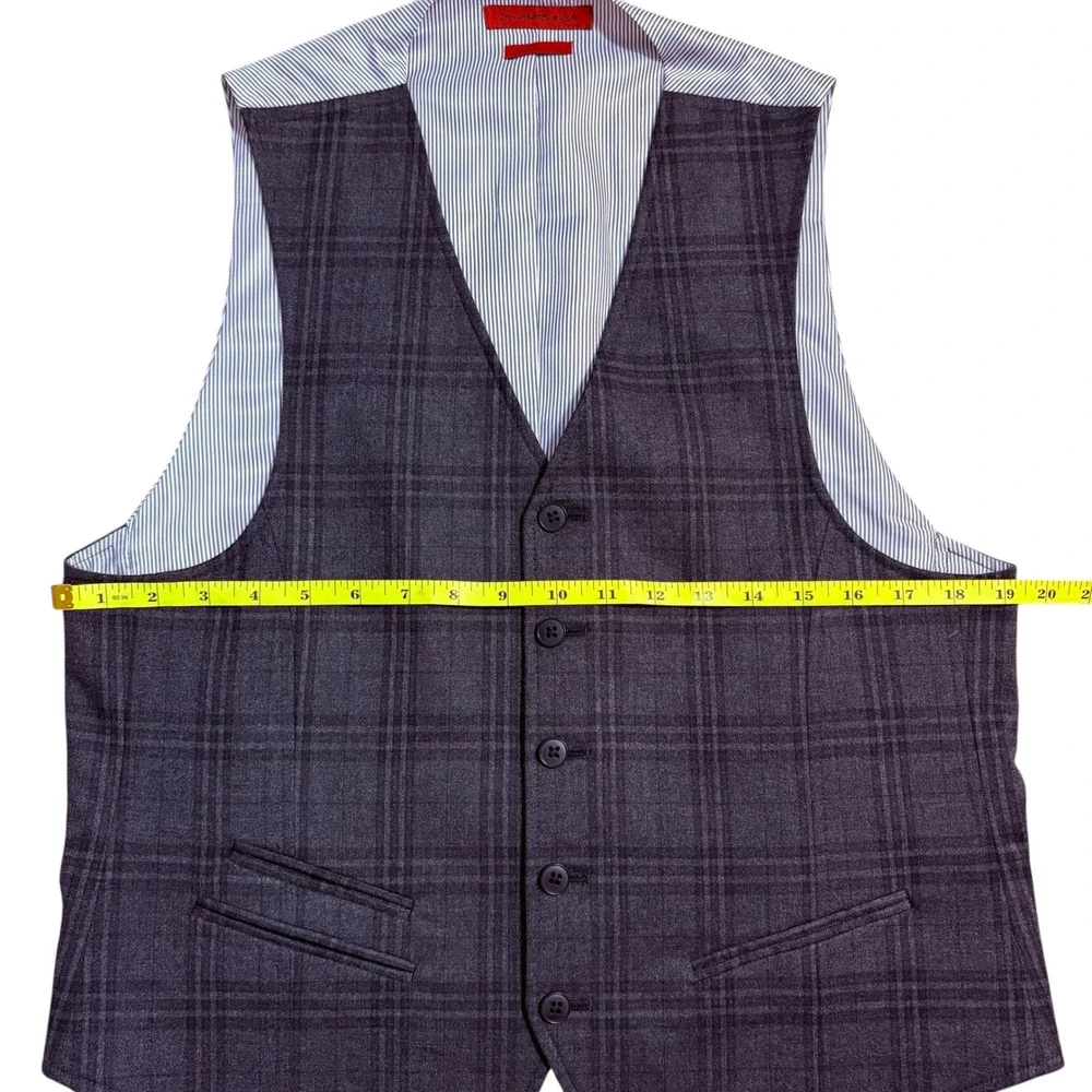 John Varvatos USA Plaid Wool Vest Men's Size S Dark Grey‎ Formal